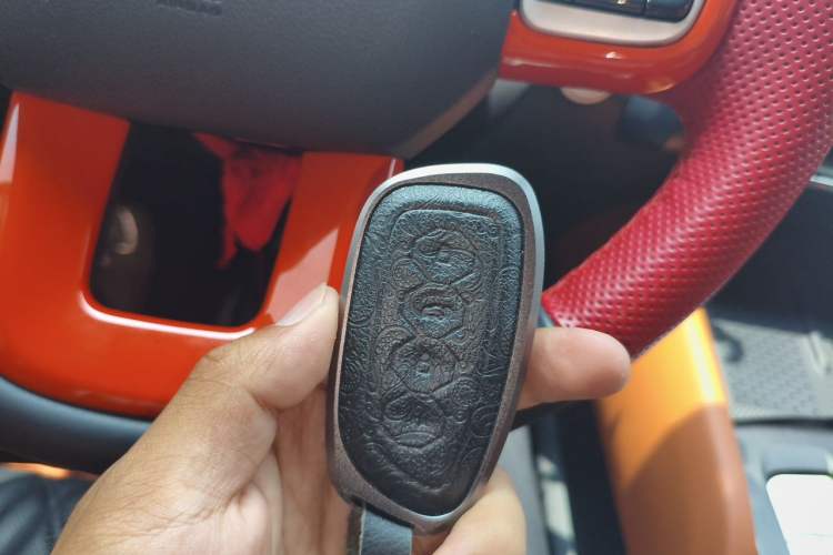 Used Haval H9 2024 2.0T Gasoline All-Wheel-Drive Extreme Edition Vehicle Key