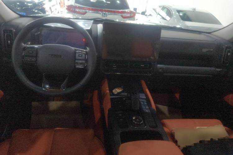 Used Haval H9 2024 2.0T Gasoline 4x4 Territory Edition Center Console