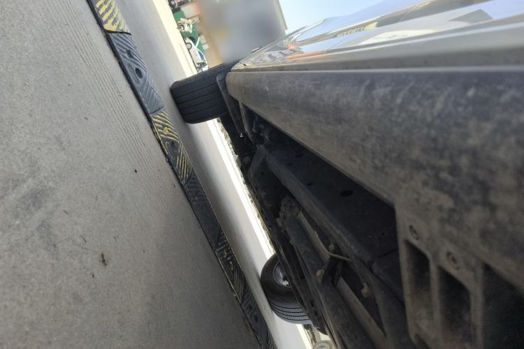 Used Haval H9 2024 2.0T Gasoline All-Wheel-Drive Extreme Edition Chassis Rear Left
