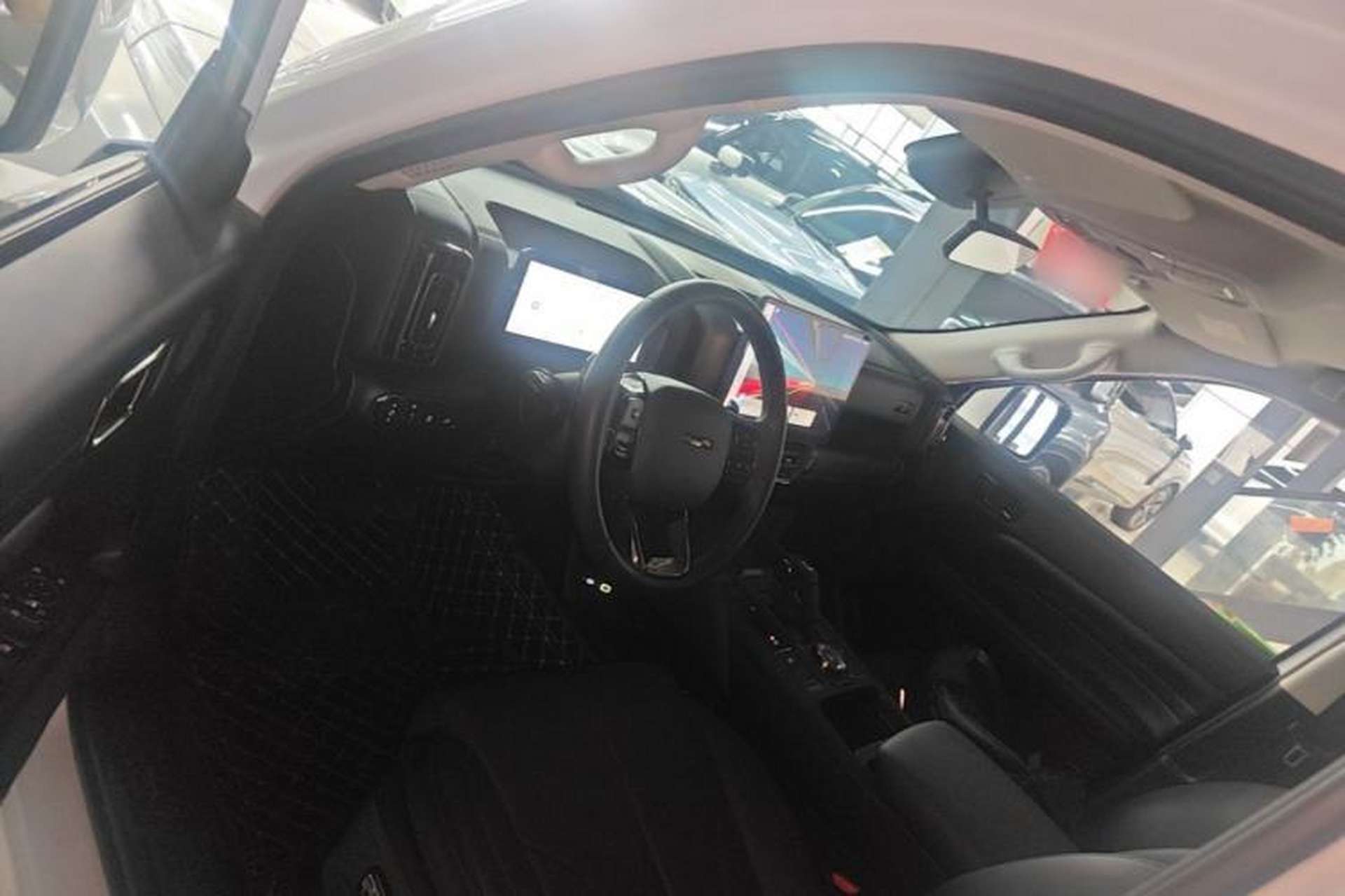 Used Haval H9 2024 2.0T Gasoline Four-Wheel Drive Explore Edition Driver Seat