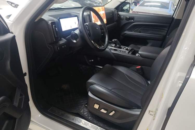 Used Haval H9 2024 2.0T Gasoline All-Wheel-Drive Extreme Edition Driver Seat
