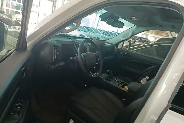 Used Haval H9 2024 2.0T Gasoline All-Wheel-Drive Extreme Edition Driver Seat