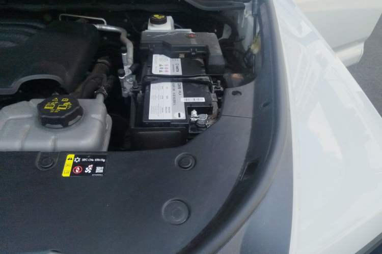 Used Haval H9 2024 2.0T Gasoline All-Wheel-Drive Extreme Edition Engine Bay Left