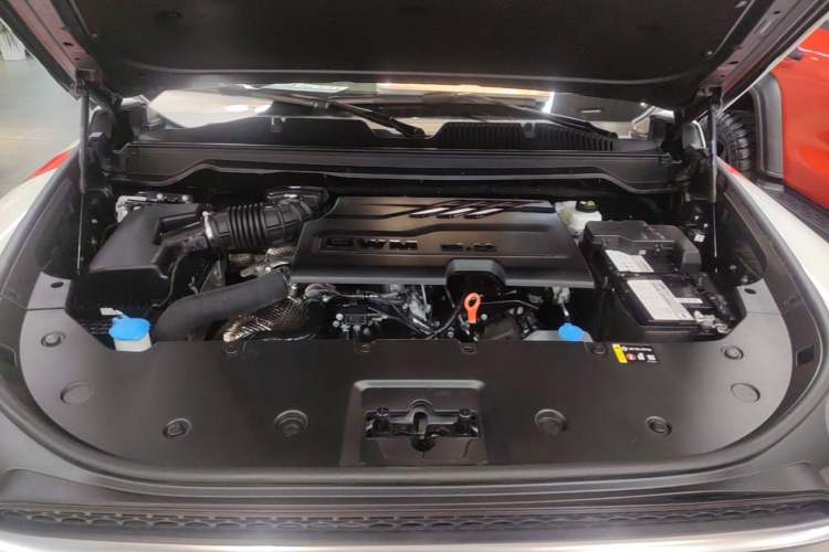 Used Haval H9 2024 2.4T Diesel 4x4 Extreme Edition Engine Bay