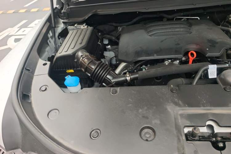 Used Haval H9 2024 2.0T Gasoline 4x4 Territory Edition Engine Bay Right
