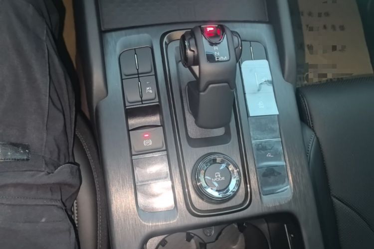 Used Haval H9 2024 2.0T Gasoline Four-Wheel Drive Explore Edition Gear Lever