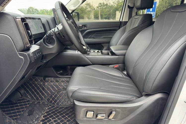 Used Haval H9 2024 2.0T Gasoline Four-Wheel Drive Explore Edition Interior 8