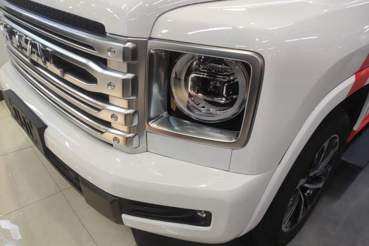 Used Haval H9 2024 2.4T Diesel 4x4 Extreme Edition Left Front Headlight