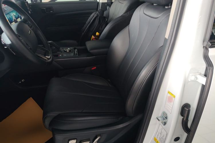 Used Haval H9 2024 2.0T Gasoline 4x4 Territory Edition Left Front Seat