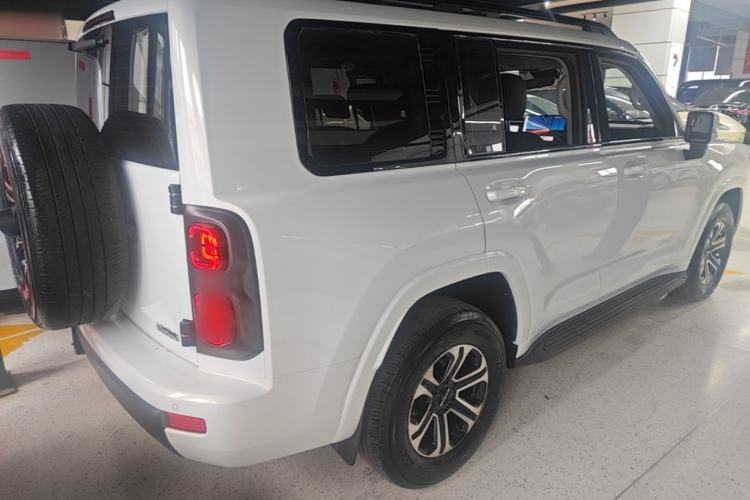 Used Haval H9 2024 2.0T Gasoline Four-Wheel Drive Explore Edition Rear Right 45 Deg