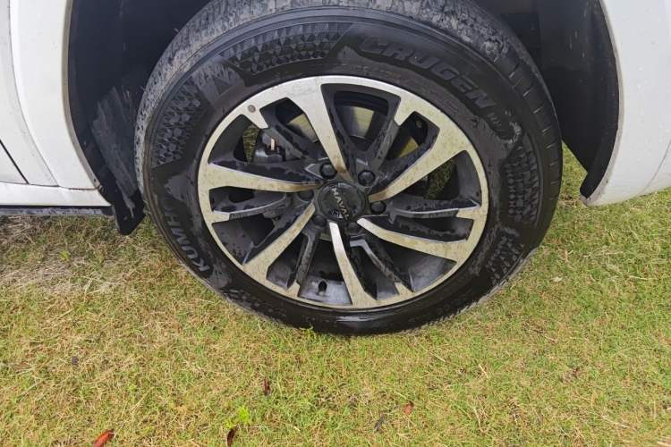 Used Haval H9 2024 2.0T Gasoline All-Wheel-Drive Extreme Edition Right Front Wheel Hub
