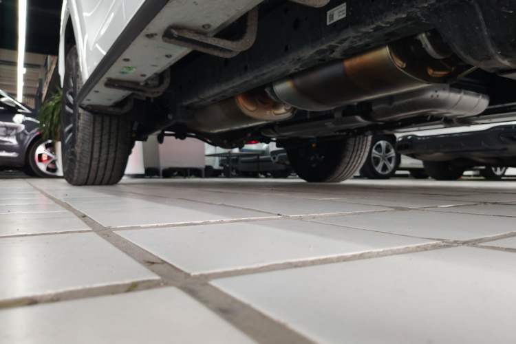 Used Haval H9 2024 2.0T Gasoline 4x4 Territory Edition Right Side Sill