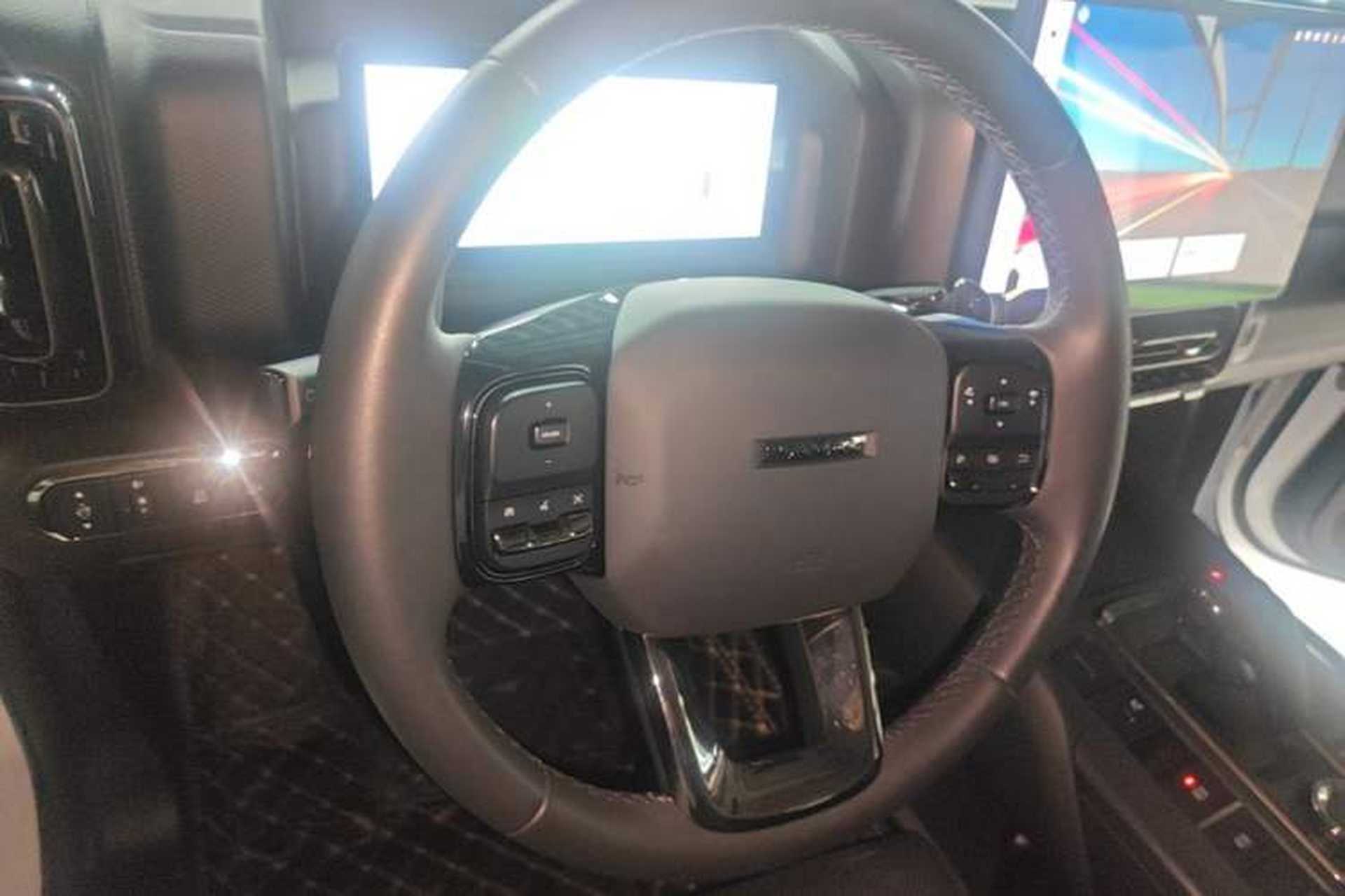 Used Haval H9 2024 2.0T Gasoline Four-Wheel Drive Explore Edition Steering Wheel