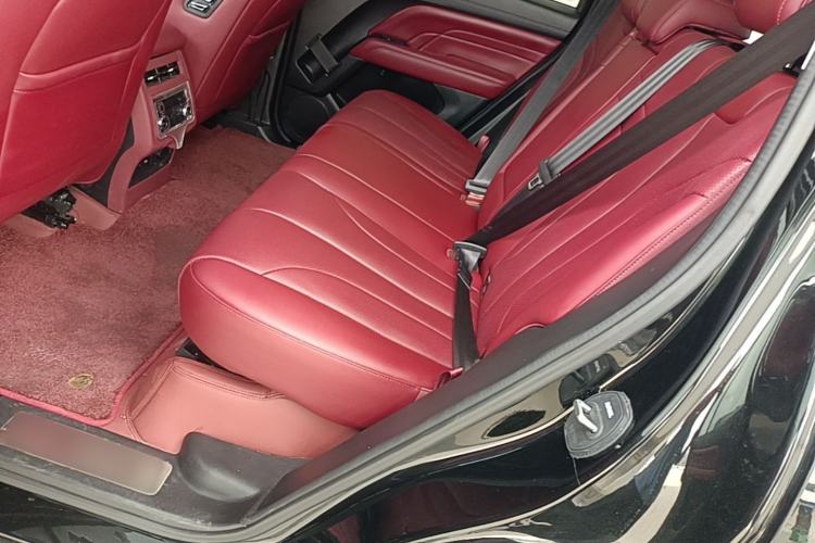 Used Haval H9 2025 Model 2.0T Gasoline Four-wheel-drive Warrior Edition Left Rear Seat