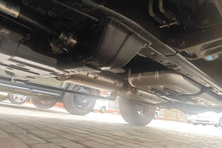 Used Haval H9 2026 Model 2.0T Gasoline Four-Wheel Drive Extreme Edition Chassis Front Left