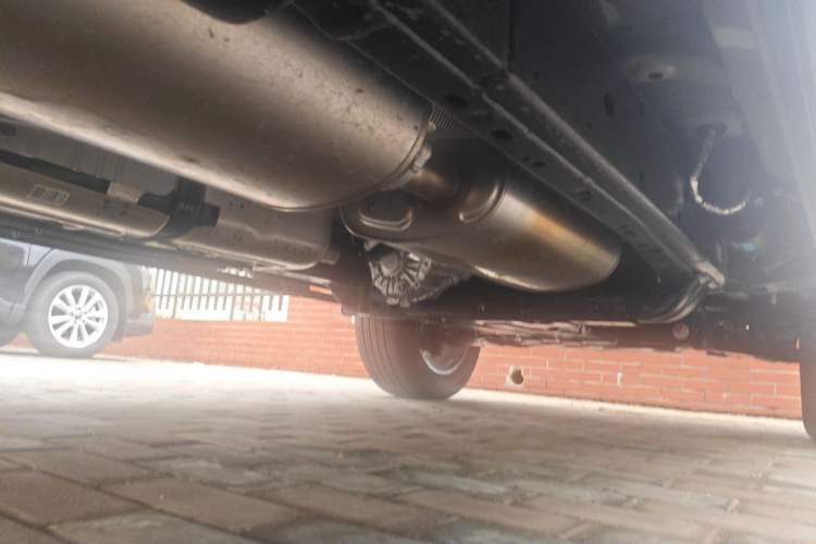Used Haval H9 2026 Model 2.0T Gasoline Four-Wheel Drive Extreme Edition Chassis Rear Right