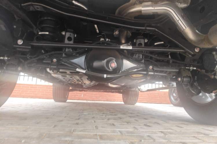 Used Haval H9 2026 Model 2.0T Gasoline Four-Wheel Drive Extreme Edition Chassis Rear