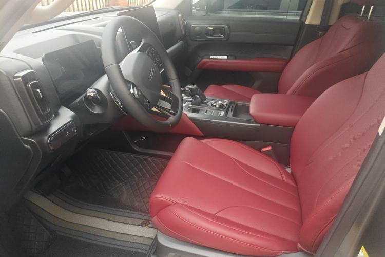 Used Haval H9 2026 Model 2.0T Gasoline Four-Wheel Drive Extreme Edition Left Front Seat