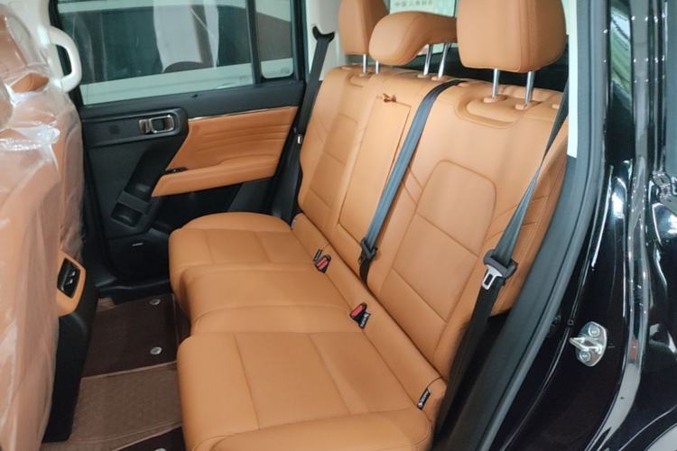 Used Haval Munglong PLUS 2026 Hi4 255 Ultra Five-Seat Navigation Edition Left Rear Seat