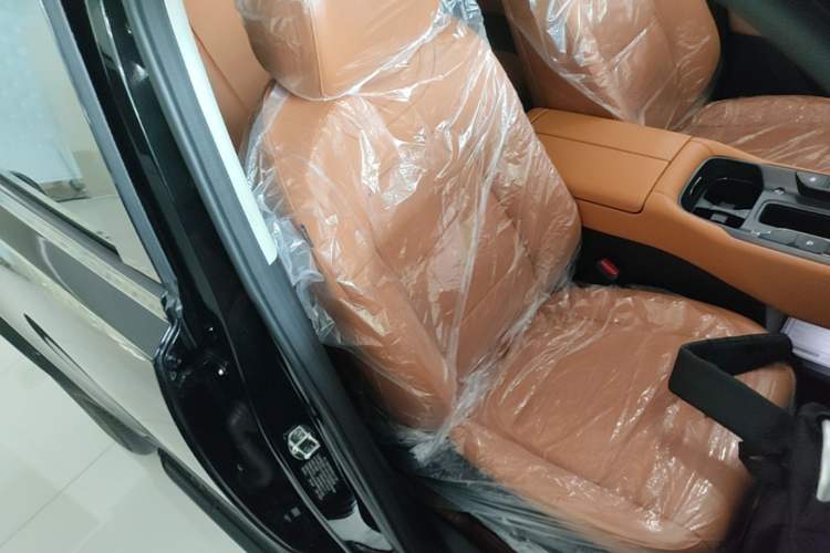 Used Haval Munglong PLUS 2026 Hi4 255 Ultra Five-Seat Navigation Edition Right Front Seat