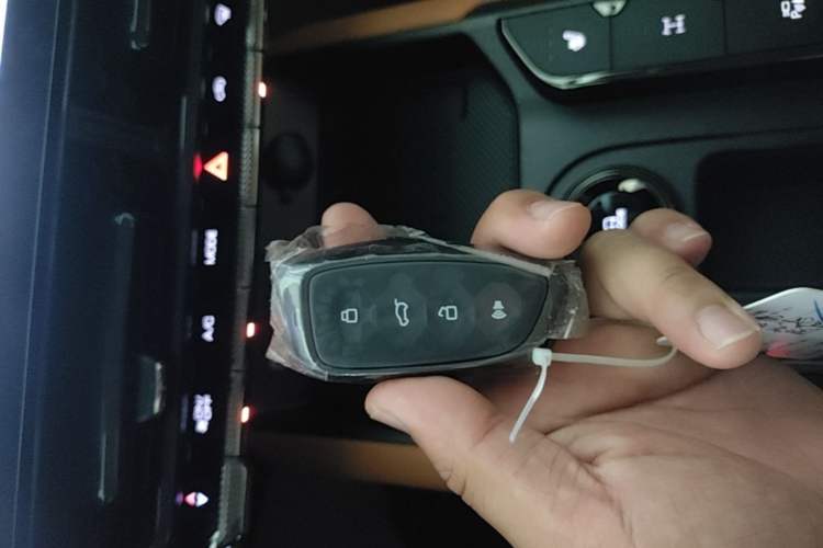 Used Haval Munglong PLUS 2026 Hi4 255 Ultra Five-Seat Navigation Edition Vehicle Key