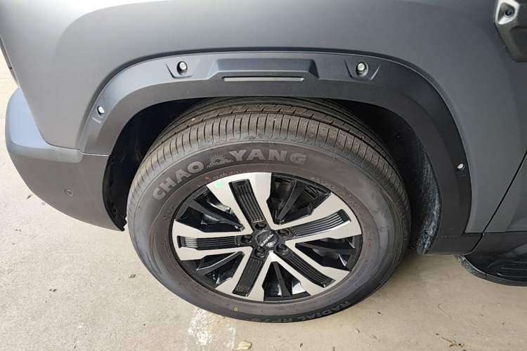Used Haval Munglong PLUS 2026 Hi4 255 Ultra Five-Seat Navigation Edition Left Front Wheel Hub