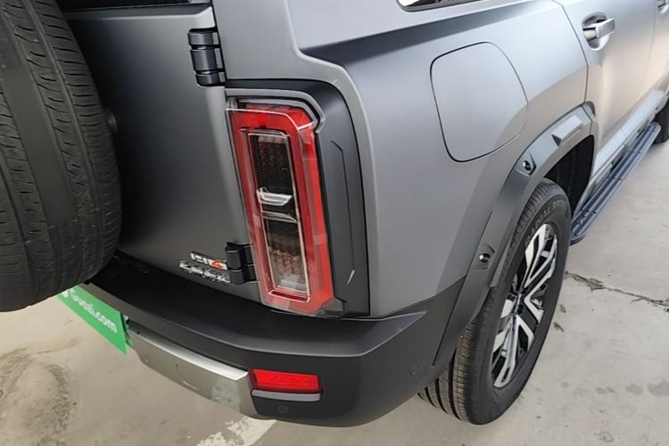 Used Haval Munglong PLUS 2026 Hi4 255 Ultra Five-Seat Navigation Edition Right Rear Taillight
