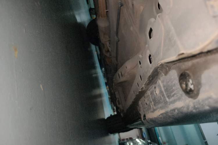Used Haval JOLION 2021 1.5T Automatic Four-Door Version Chassis Rear Right