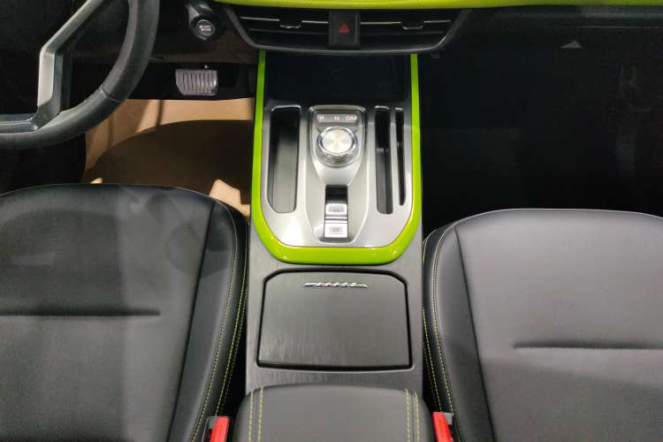 Used Haval JOLION 2021 1.5T Automatic Four-Door Version Gear Lever