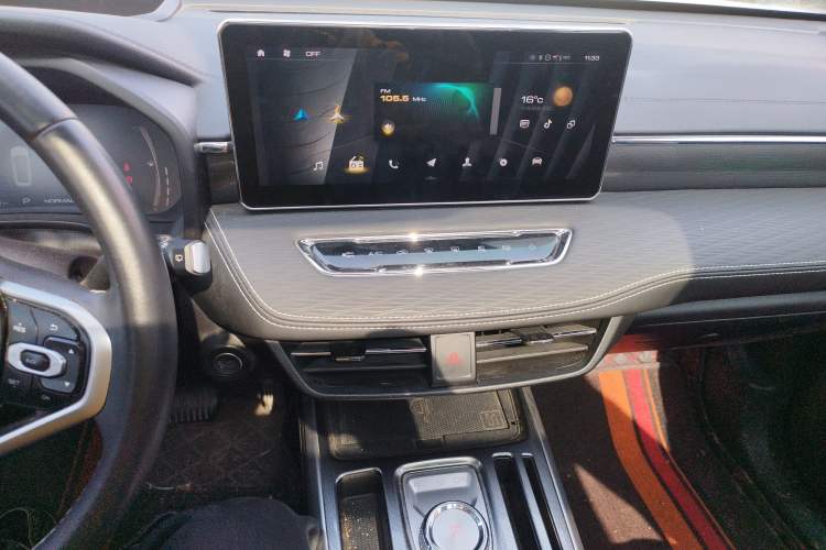 Used Haval JOLION 2021 1.5T Automatic Four-Door Version Audio And AC Panel