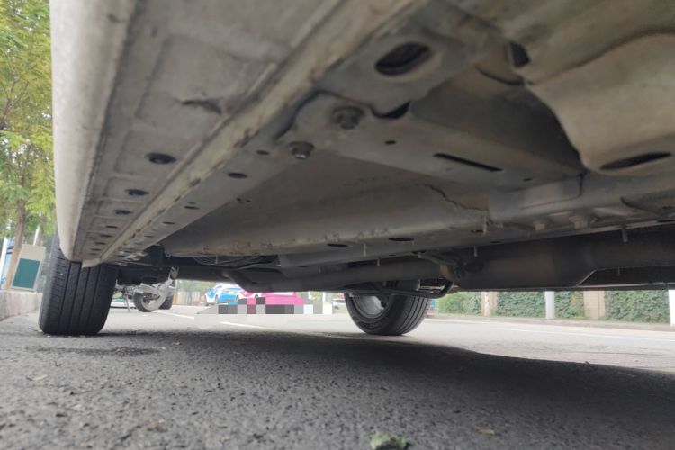 Used Haval JOLION 2021 1.5T Automatic Grand Three-Volume Version Chassis Front Right