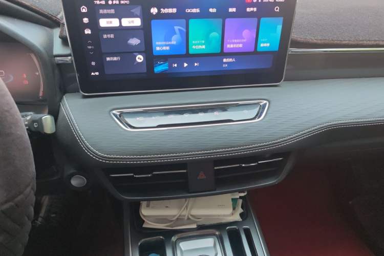 Used Haval JOLION 2021 1.5T Automatic Grand Three-Volume Version Audio And AC Panel