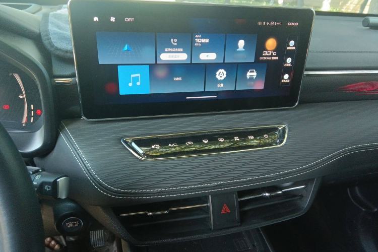 Used Haval JOLION 2021 1.5T Automatic Four-Door Version Audio And AC Panel