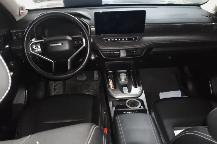 Used Haval JOLION 2021 1.5T Automatic Grand Three-Volume Version Center Console