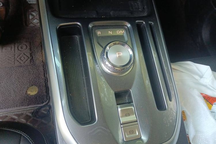 Used Haval JOLION 2021 1.5T Automatic Four-Door Version Gear Lever