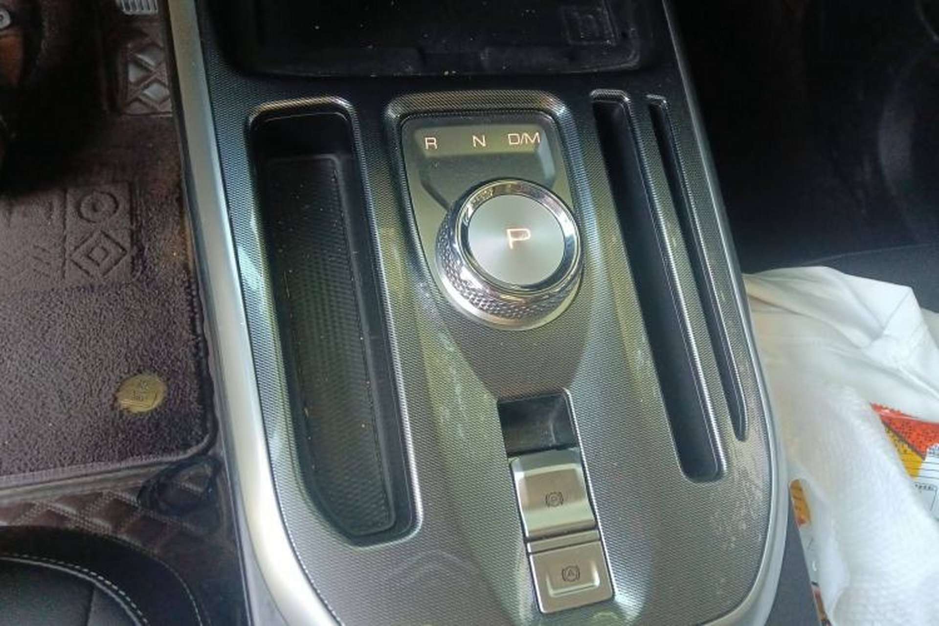 Used Haval JOLION 2021 1.5T Automatic Four-Door Version Gear Lever