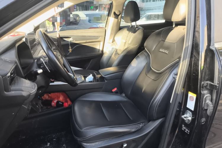 Used Haval JOLION 2021 1.5T Automatic Grand Three-Volume Version Left Front Seat