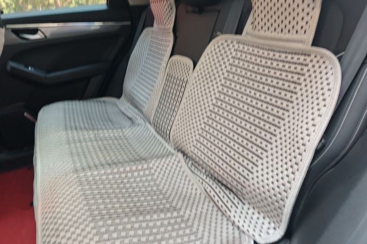 Used Haval JOLION 2021 1.5T Automatic Grand Three-Volume Version Left Rear Seat