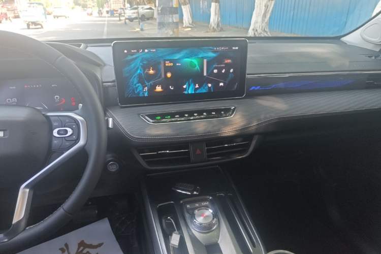 Used Haval JOLION 2021 1.5T Automatic Four-Door Version Audio And AC Panel