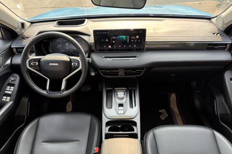 Used Haval JOLION 2021 1.5T Automatic Four-Door Version Center Console