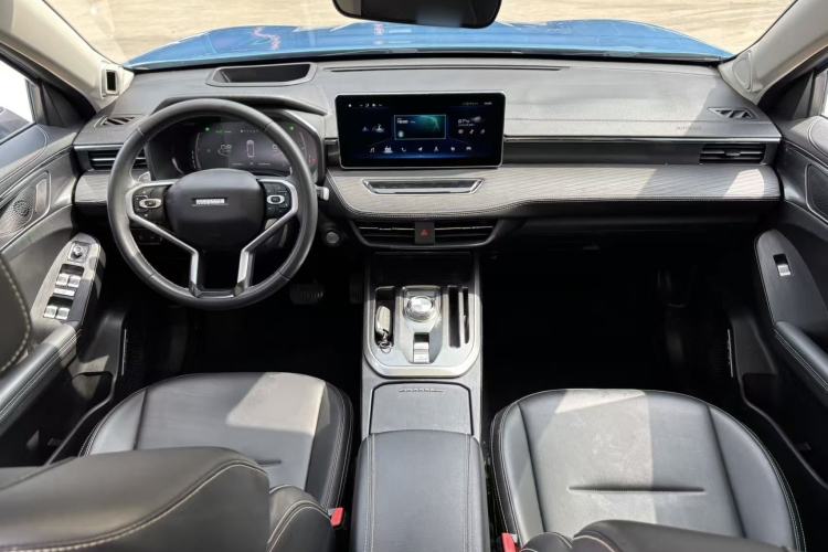 Used Haval JOLION 2021 1.5T Automatic Four-Door Version Center Console