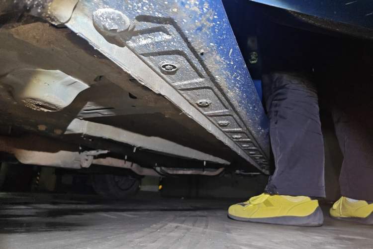 Used Haval JOLION 2021 1.5T Automatic Grand Three-Volume Version Chassis Front Left