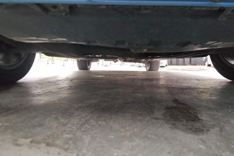 Used Haval JOLION 2021 1.5T Automatic Four-Door Version Chassis Front
