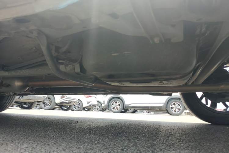 Used Haval JOLION 2021 1.5T Automatic Grand Three-Volume Version Chassis Rear Left