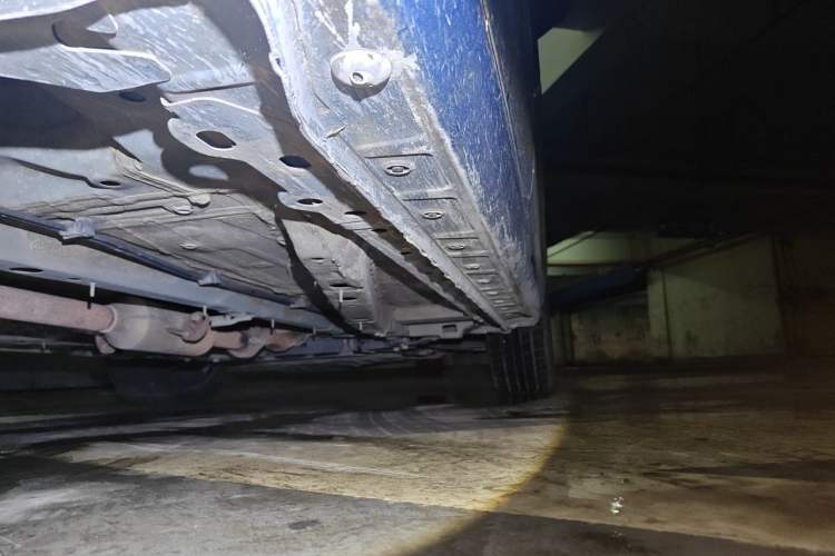 Used Haval JOLION 2021 1.5T Automatic Grand Three-Volume Version Chassis Rear Right