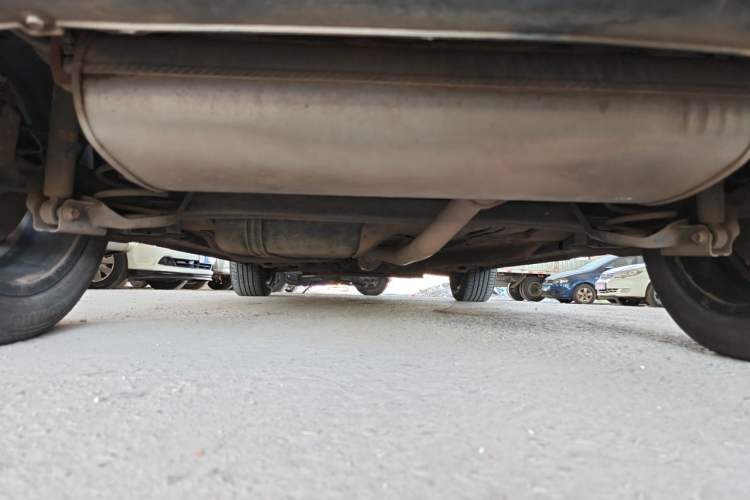 Used Haval JOLION 2021 1.5T Automatic Four-Door Version Chassis Rear