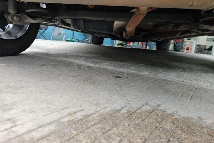 Used Haval JOLION 2021 1.5T Automatic Four-Door Version Chassis Rear