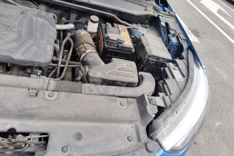 Used Haval JOLION 2021 1.5T Automatic Grand Three-Volume Version Engine Bay Left