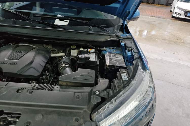 Used Haval JOLION 2021 1.5T Automatic Four-Door Version Engine Bay Left