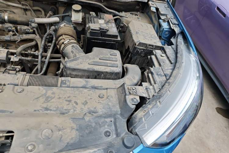 Used Haval JOLION 2021 1.5T Automatic Grand Three-Volume Version Engine Bay Left